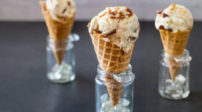 How to Make Ice Cream with Tamarind for a Sweet and Sour Sensation