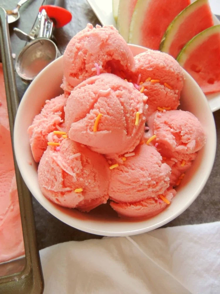 How to Make Ice Cream with Watermelon for a Refreshing Summer Treat