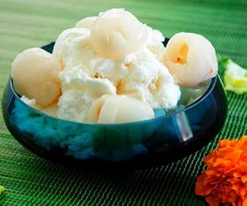 How to Make Ice Cream with Lychee for an Asian Fusion Flavor