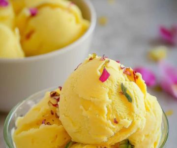 How to Make Ice Cream with Saffron for a Luxurious Persian Dessert