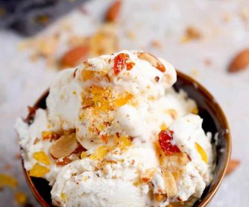 How to Make Ice Cream with Sapodilla for a Tropical Caramel Flavor