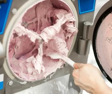 Ice Cream Science: How Air Shapes Texture and Overrun