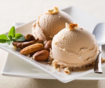 Ice Cream and Photography: Tips for Stunning Dessert Photos
