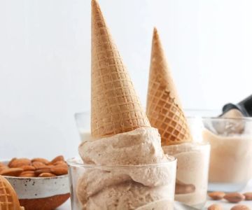 How to Make Ice Cream with Almond Milk for a Lighter Option at Home